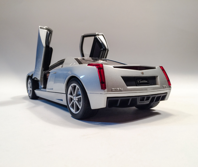 Illustration for article titled Cadillac Cien in 1/18 Scale by Hot Wheels